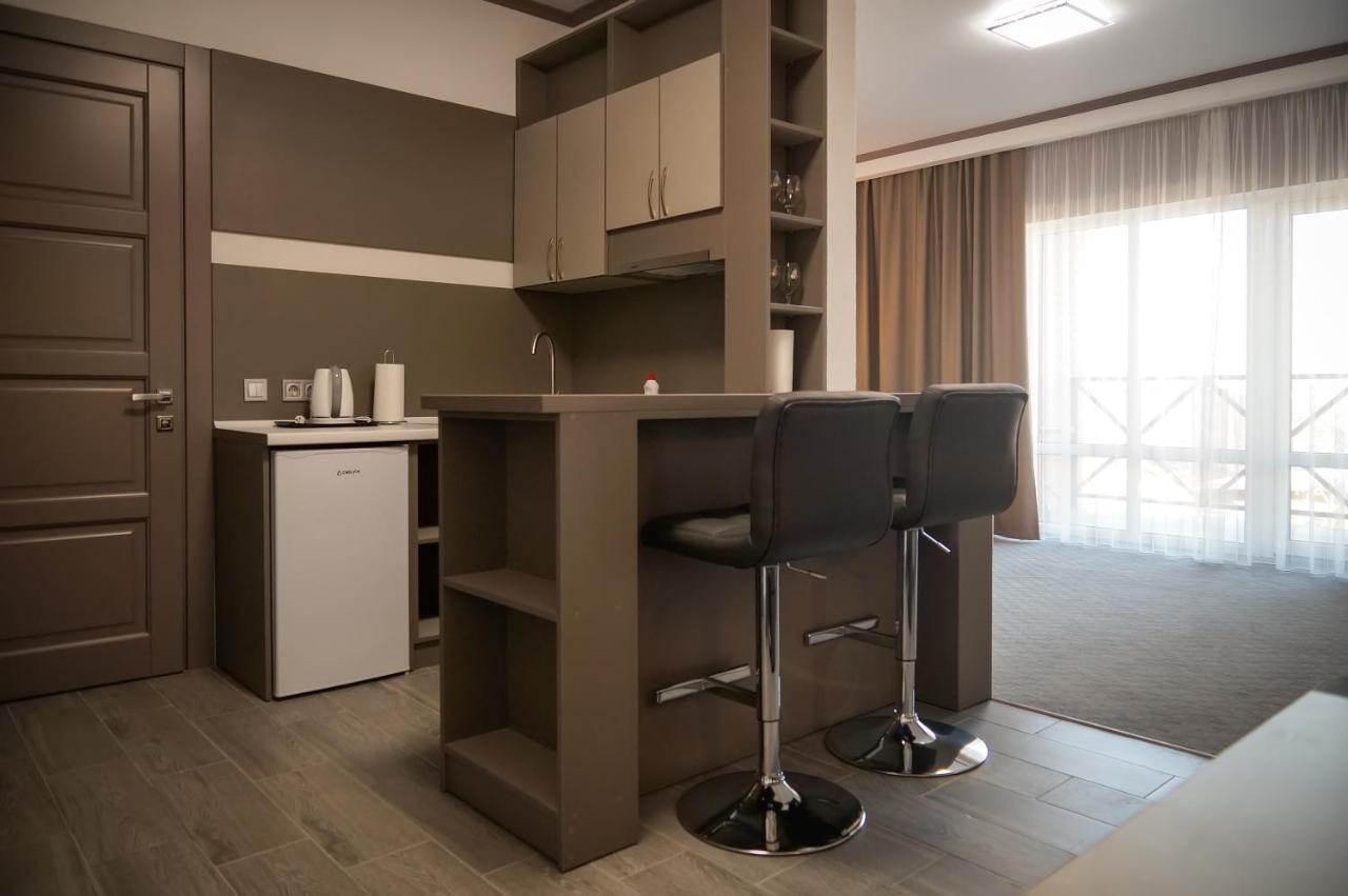 Delta Hotel Vylkove Luaran gambar
