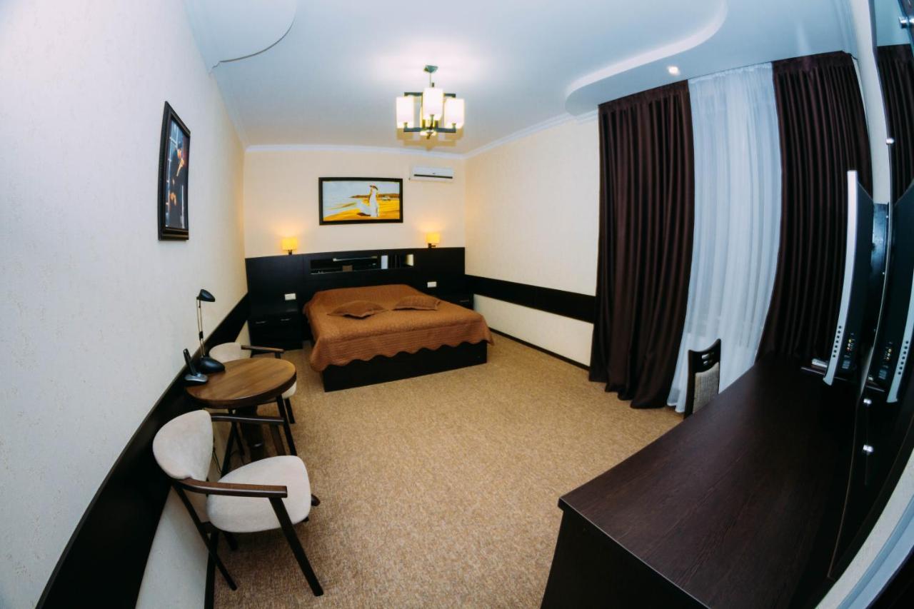Delta Hotel Vylkove Luaran gambar